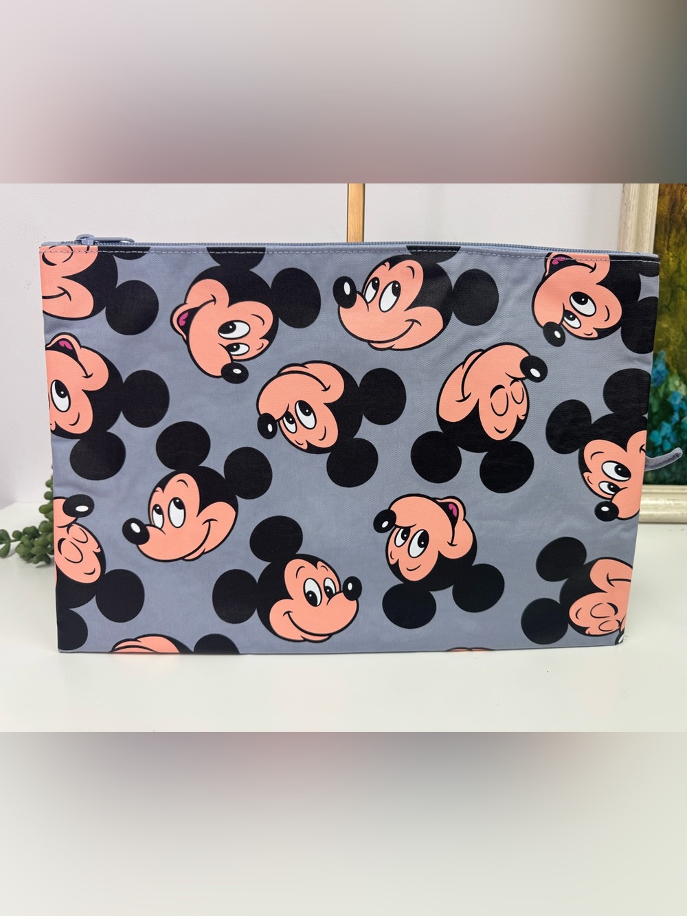 Baggu x Disney LARGE Go Pouch—Mickey Mouse Print